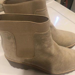 boots size 9.5 dolce vita